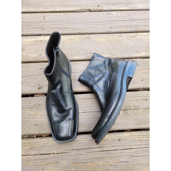 G.H. Bass & Co. Other - Vintage 90s Preppy Bass Ankle Boots Black Leather Square Toe Side Zip Mens 11 M